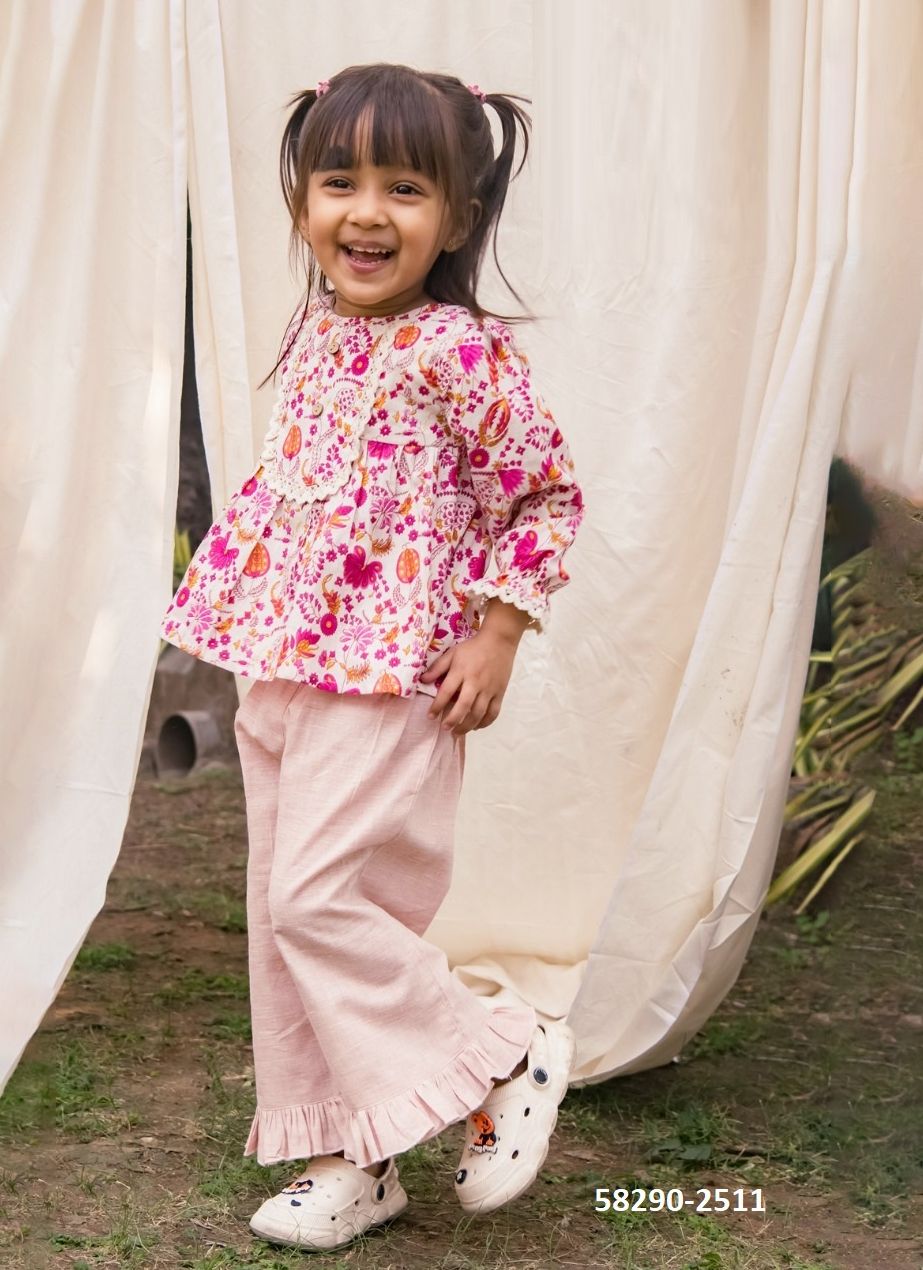 KIDS CO-ORD SETS - Catalog # 58290 (Set of 8 Tops With Bottoms) by Brand STROLLAY ®