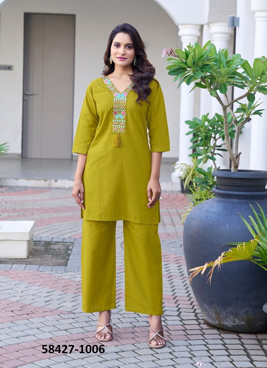 SARA - Catalog # 58427 (Set of 6 Tops With Bottoms) by Brand OSSM
