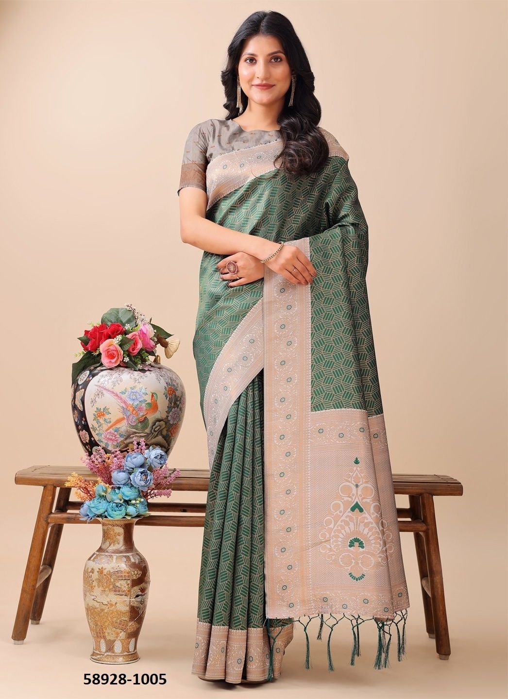 MISS INDIA - Catalog # 58928 (Set of 8 Sarees) by Brand DESI MUSE MISS INDIA - Catalog # 58928 (Set of 8 Sarees) by Brand DESI MUSE