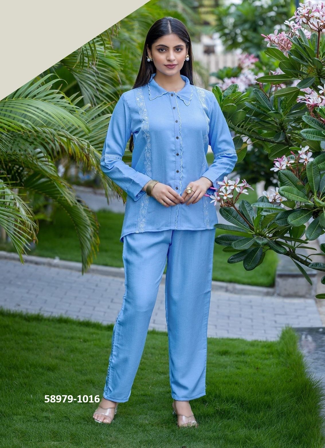 IRIS - Catalog # 58979 (Set of 6 Tops With Bottoms) by Brand MITTOO