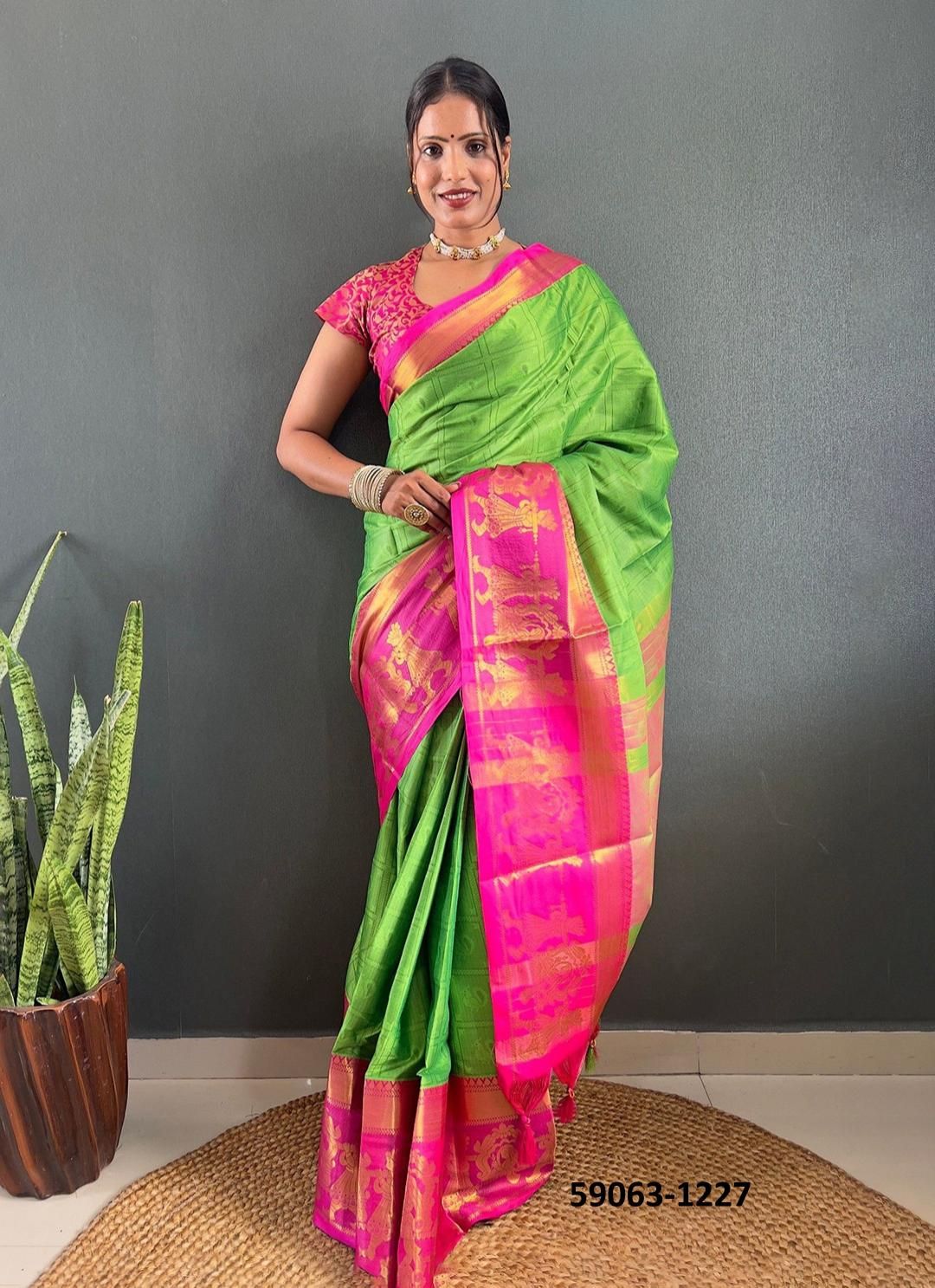 AURA PALKHI - Catalog # 59063 (Set of 6 Sarees) by Brand DESI MUSE AURA PALKHI - Catalog # 59063 (Set of 6 Sarees) by Brand DESI MUSE