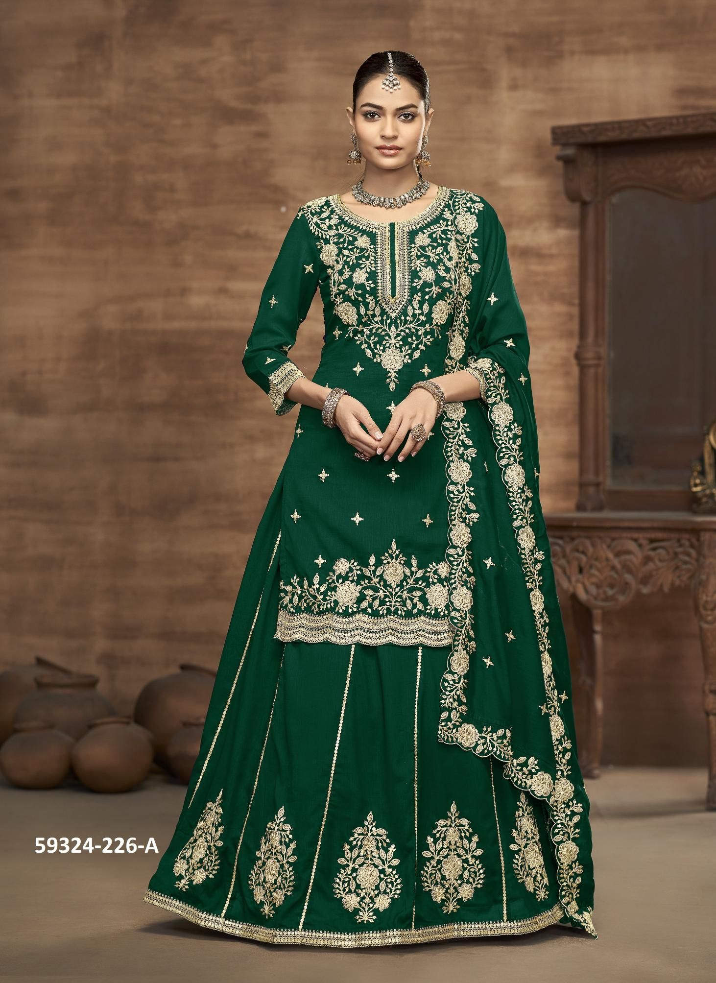 AANAYA 226 - Catalog # 59324 (Set of 4 Semi-Stitched / Un-Stitched Suits) by Brand DESI MUSE AANAYA 226 - Catalog # 59324 (Set of 4 Semi-Stitched / Un-Stitched Suits) by Brand DESI MUSE