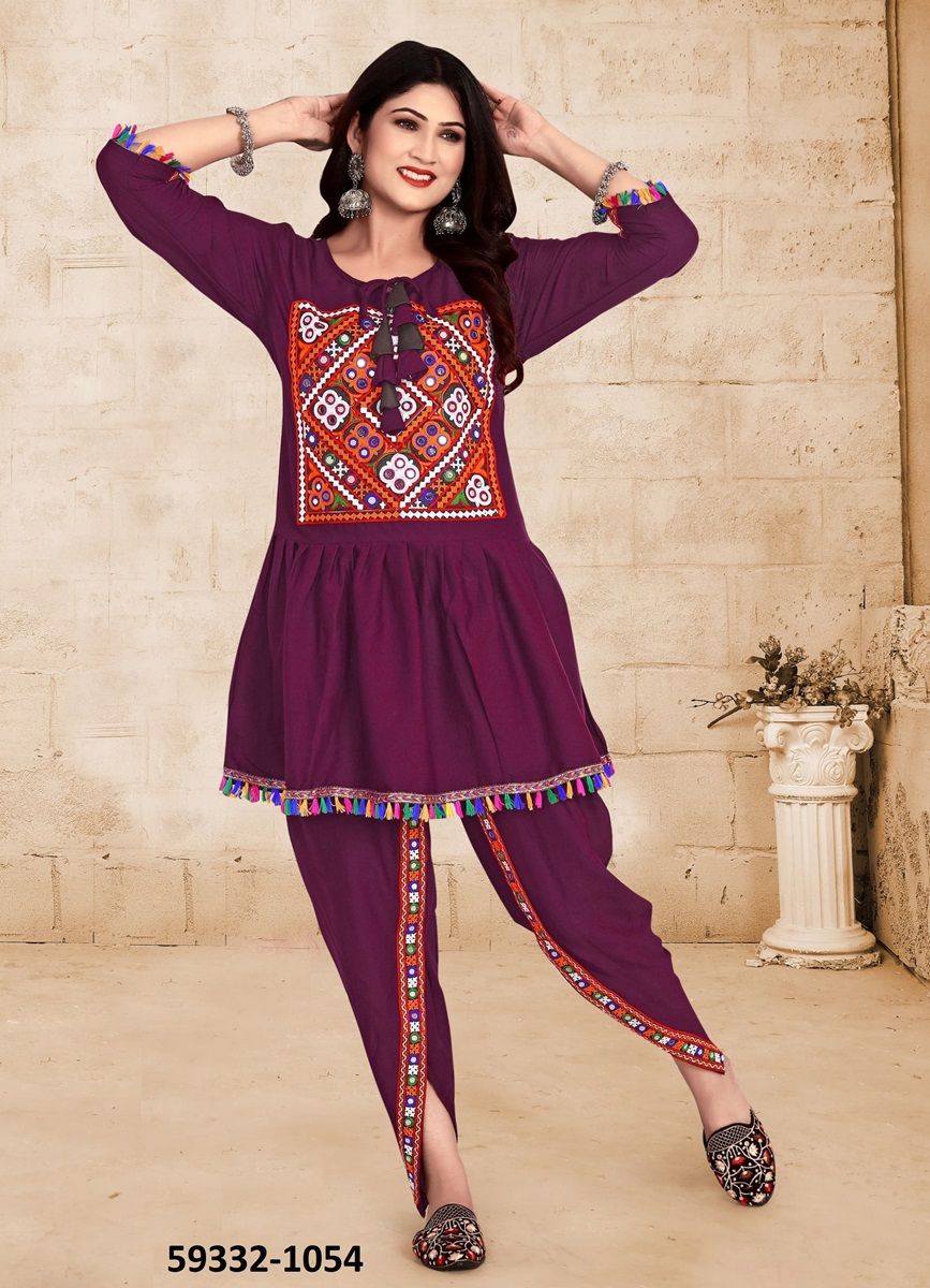 DHOLIDAA NAVTRATRI NIGHTS - Catalog # 59332 (Set of 4 Tops With Bottoms) by Brand DESI MUSE DHOLIDAA NAVTRATRI NIGHTS - Catalog # 59332 (Set of 4 Tops With Bottoms) by Brand DESI MUSE