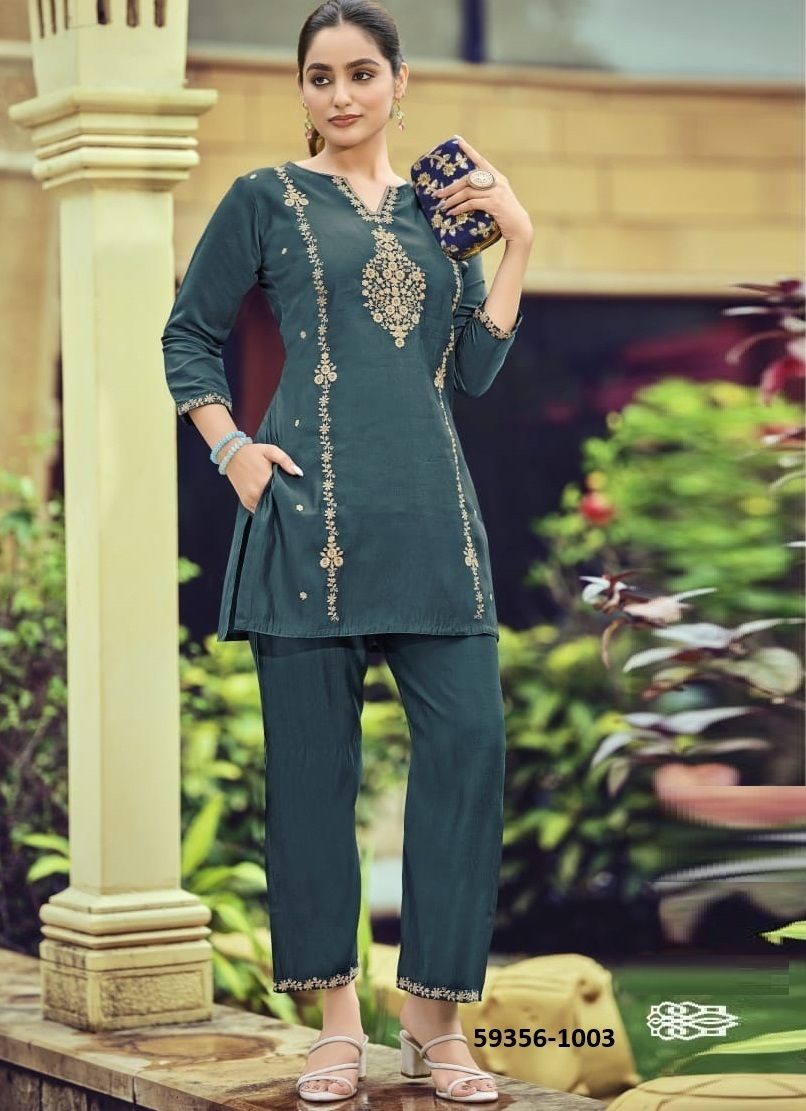 CELEBRATIONS - Catalog # 59356 (Set of 6 Tops With Bottoms) by Brand OSSM