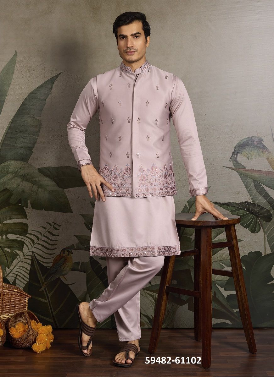 MAHARAJA MODE - Catalog # 59482 (Set of 5 Men's Ethnic Wear) by Brand DESI MUSE MAHARAJA MODE - Catalog # 59482 (Set of 5 Men's Ethnic Wear) by Brand DESI MUSE
