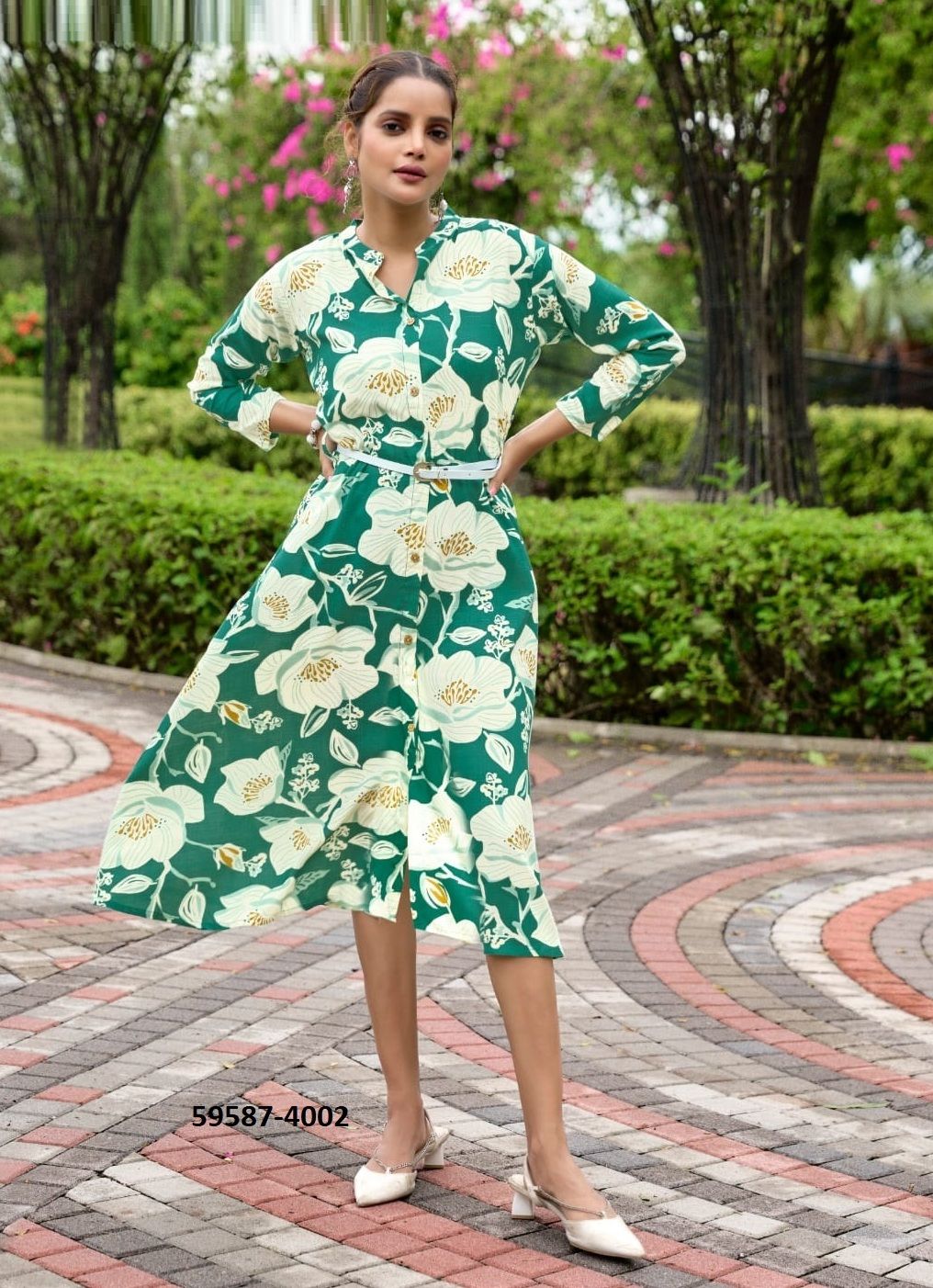 MIMI 4 - Catalog # 59587 (Set of 6 Readymade Women's Kurtis / Tops) by Brand TIPS & TOPS