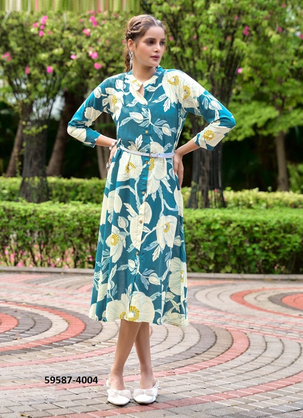 MIMI 4 - Catalog # 59587 (Set of 6 Readymade Women's Kurtis / Tops) by Brand TIPS & TOPS