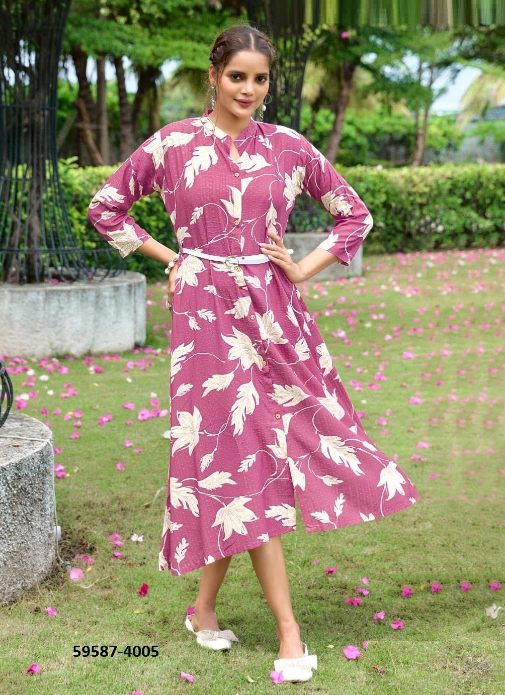 MIMI 4 - Catalog # 59587 (Set of 6 Readymade Women's Kurtis / Tops) by Brand TIPS & TOPS