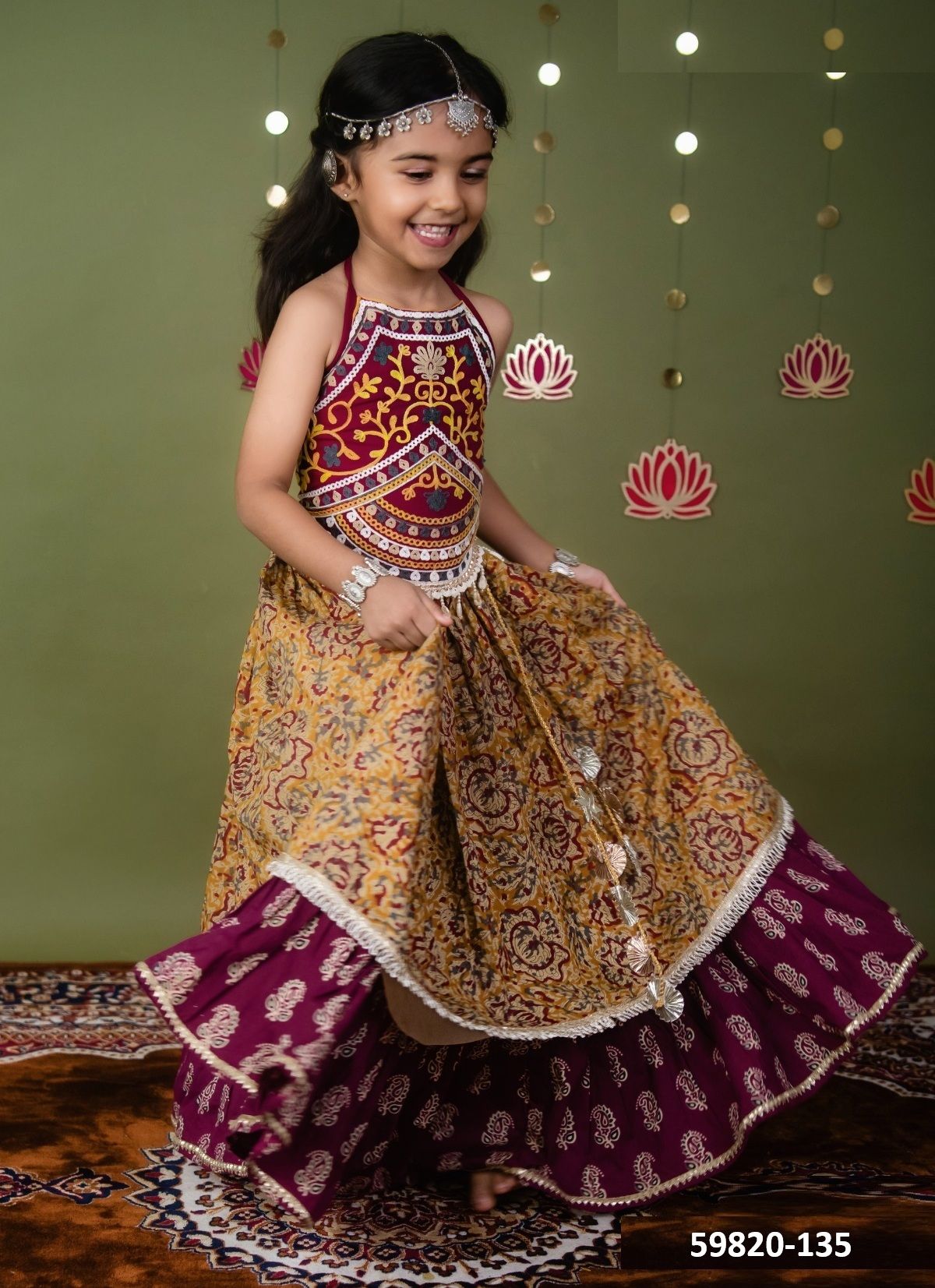 SAPTASHREE 7 (NAVRATRI KIDS WEAR) - Catalog # 59820 (Set of 7 Readymade Lehengas) by Brand DESI MUSE