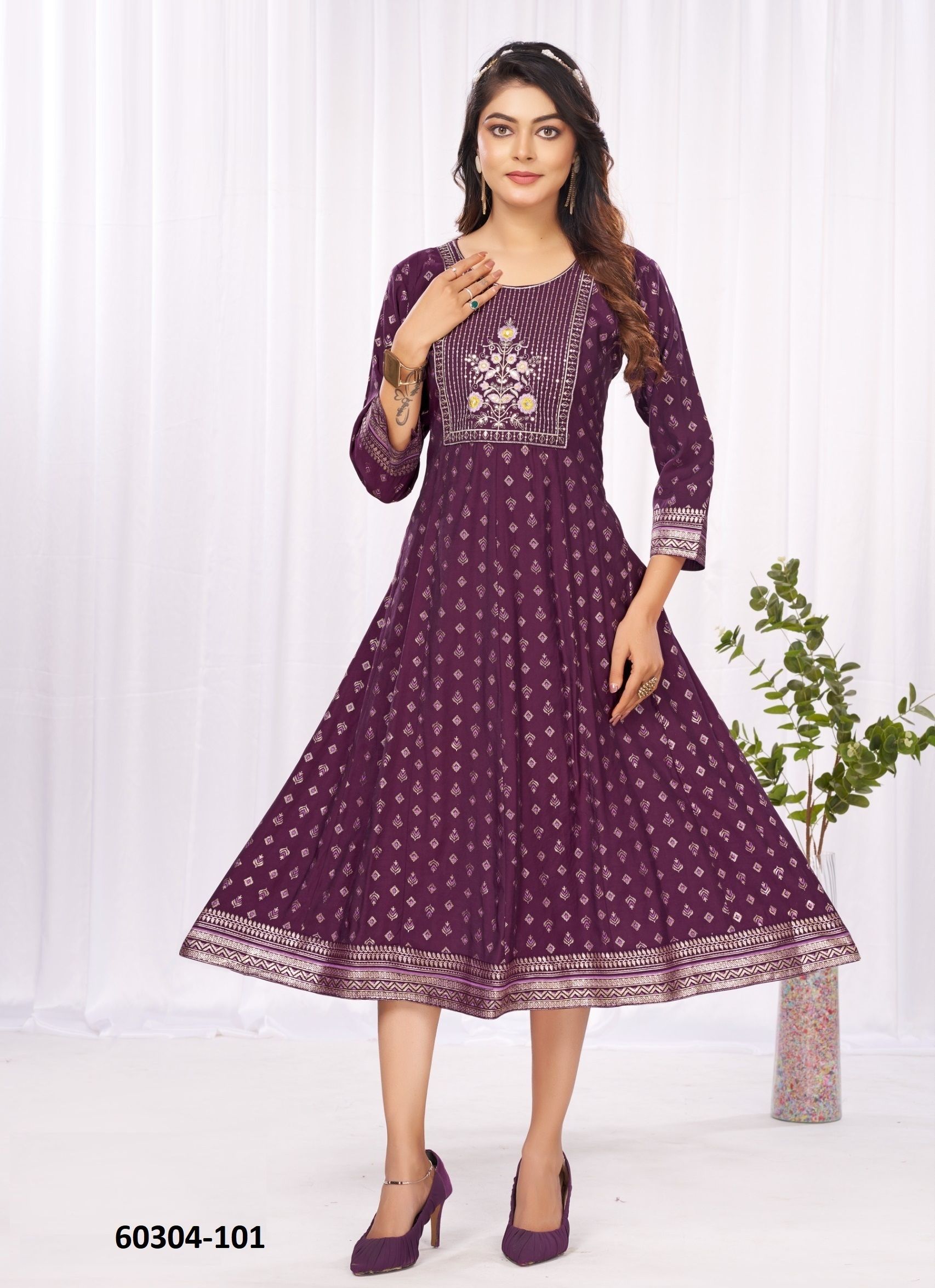 BANIRA - Catalog # 60304 (Set of 6 Readymade Women's Kurtis / Tops) MADE IN INDIA BY DEE CEE BANIRA - Catalog # 60304 (Set of 6 Readymade Women's Kurtis / Tops) MADE IN INDIA BY DEE CEE
