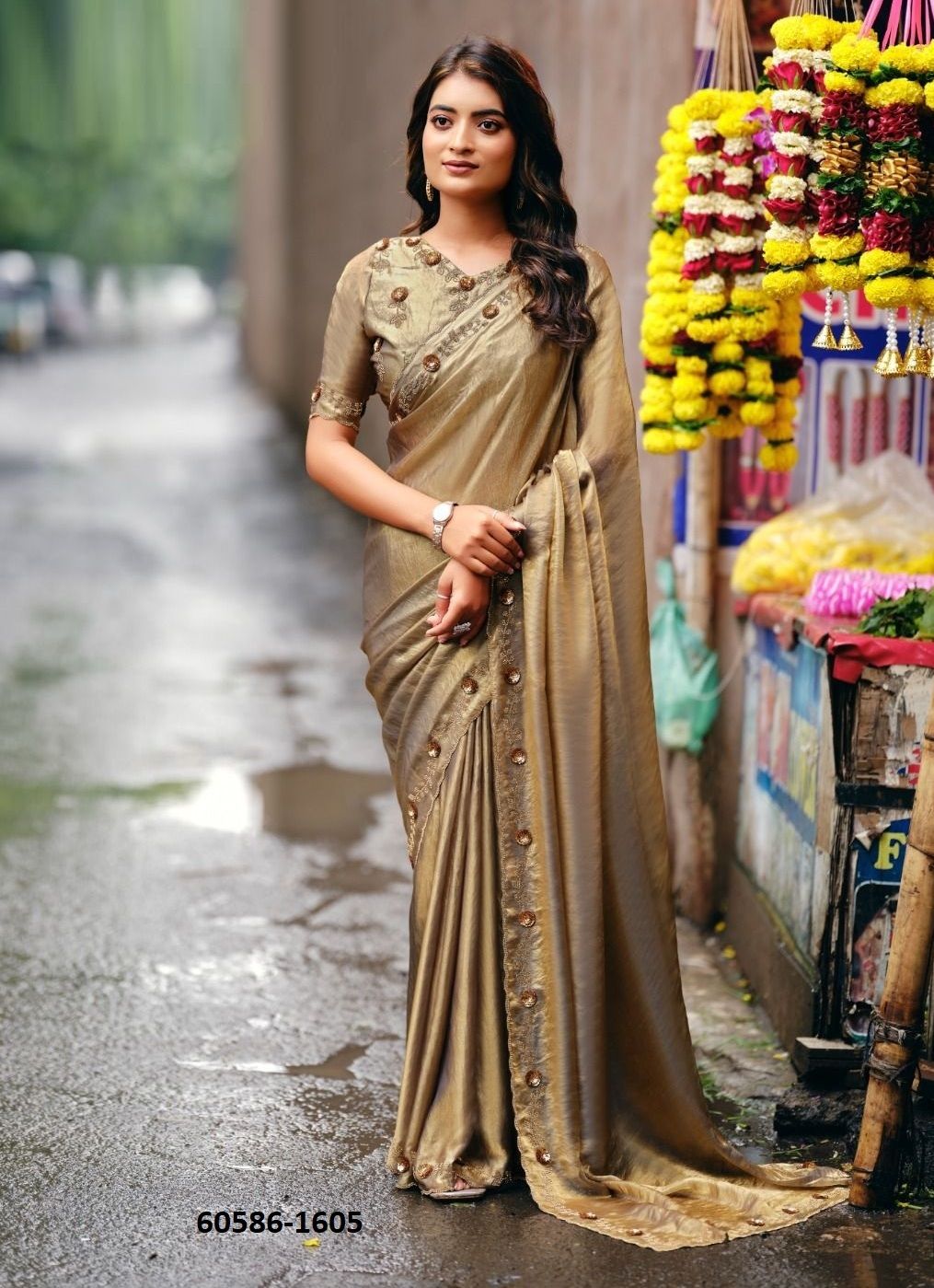 CLASSIC 16 - Catalog # 60586 (Set of 6 Sarees) MADE IN INDIA BY KASHVI CREATIONS CLASSIC 16 - Catalog # 60586 (Set of 6 Sarees) MADE IN INDIA BY KASHVI CREATIONS