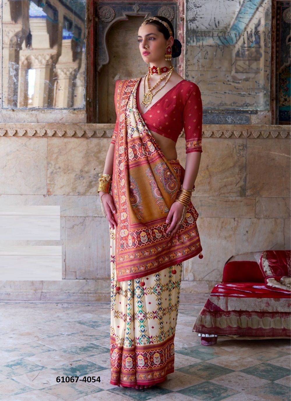 NAARI - Catalog # 61067 (Set of 6 Sarees) MADE IN INDIA BY KRESHVA NAARI - Catalog # 61067 (Set of 6 Sarees) MADE IN INDIA BY KRESHVA