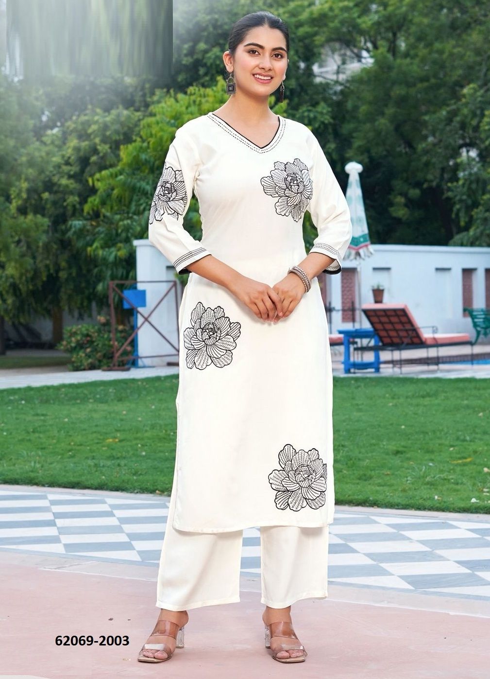 RAMYAA - Catalog # 62069 (Set of 5 Tops With Bottoms) by Mittoo RAMYAA - Catalog # 62069 (Set of 5 Tops With Bottoms) by Mittoo
