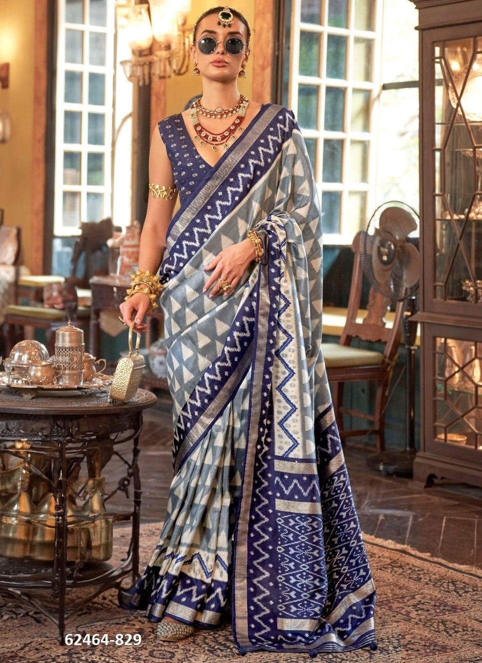 PALAV PATOLA - Catalog # 62464 (Set of 12 Sarees) MADE IN INDIA BY KRESHVA PALAV PATOLA - Catalog # 62464 (Set of 12 Sarees) MADE IN INDIA BY KRESHVA