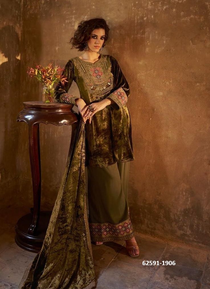 SHUIJING - Catalog # 62591 (Set of 6 Semi-Stitched / Un-Stitched Suits) by Aiqa SHUIJING - Catalog # 62591 (Set of 6 Semi-Stitched / Un-Stitched Suits) by Aiqa