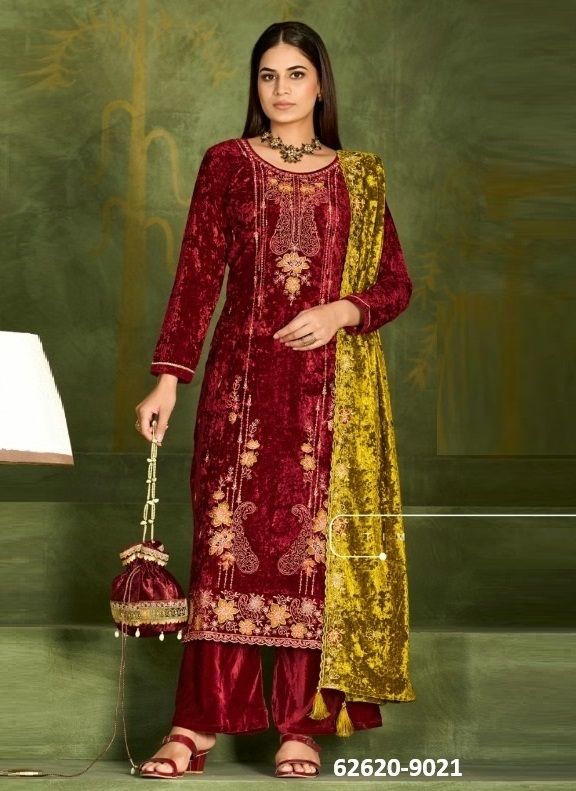 ROMAN VELVET 2 - Catalog # 62620 (Set of 4 Semi-Stitched / Un-Stitched Suits) by Four Dots ROMAN VELVET 2 - Catalog # 62620 (Set of 4 Semi-Stitched / Un-Stitched Suits) by Four Dots