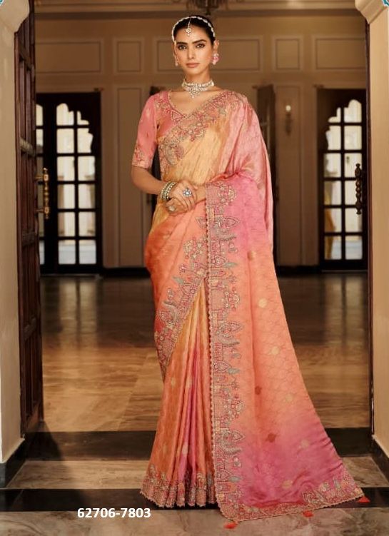 ANAARA 7801 - Catalog # 62706 (Set of 21 Sarees) by Tathastu ANAARA 7801 - Catalog # 62706 (Set of 21 Sarees) by Tathastu