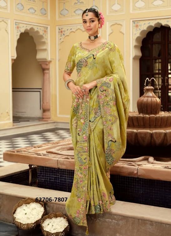 ANAARA 7801 - Catalog # 62706 (Set of 21 Sarees) by Tathastu ANAARA 7801 - Catalog # 62706 (Set of 21 Sarees) by Tathastu
