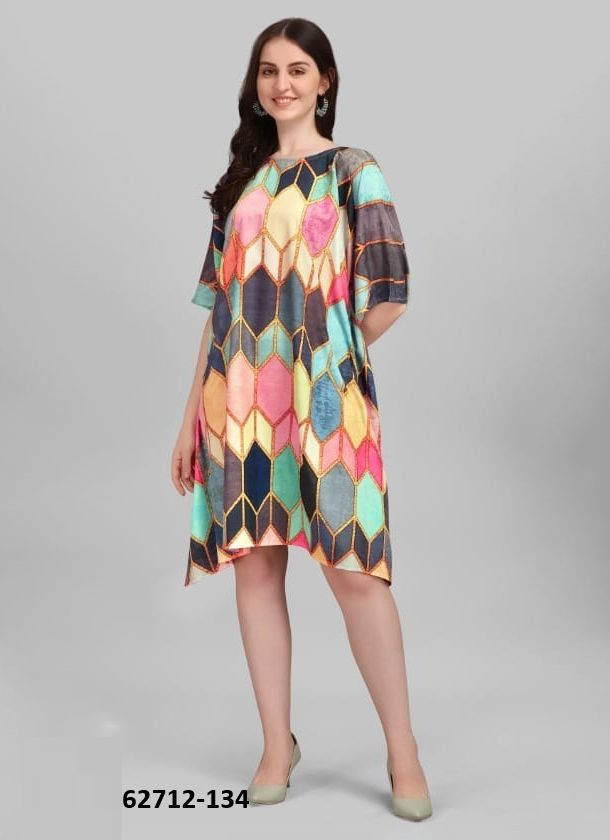 KAFTAN 5 - Catalog # 62712 (Set of 8 Kaftans / Ponchos) by Jagraasa KAFTAN 5 - Catalog # 62712 (Set of 8 Kaftans / Ponchos) by Jagraasa