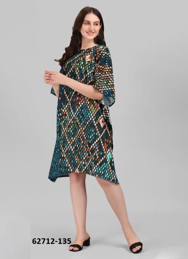 KAFTAN 5 - Catalog # 62712 (Set of 8 Kaftans / Ponchos) by Jagraasa KAFTAN 5 - Catalog # 62712 (Set of 8 Kaftans / Ponchos) by Jagraasa