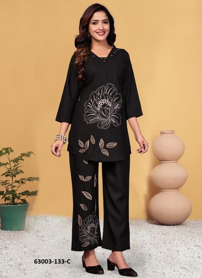 CO-ORD SET 133 - Catalog # 63003 (Set of 3 Tops With Bottoms) by Tentmen Clothing CO-ORD SET 133 - Catalog # 63003 (Set of 3 Tops With Bottoms) by Tentmen Clothing