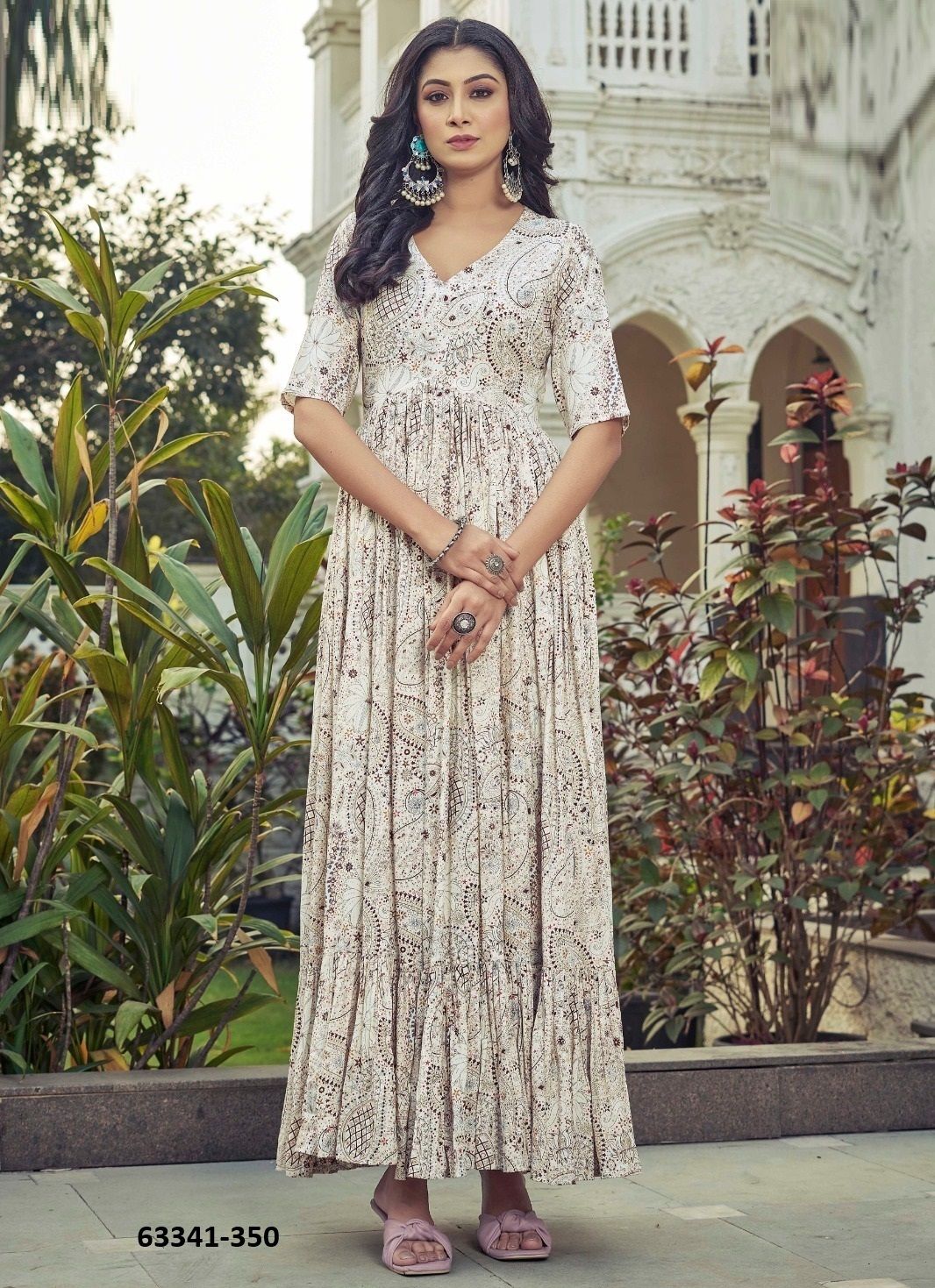 ISVARI - Catalog # 63341 (Set of 3 Readymade Women's Kurtis / Tops) by Chansi Trendz ISVARI - Catalog # 63341 (Set of 3 Readymade Women's Kurtis / Tops) by Chansi Trendz