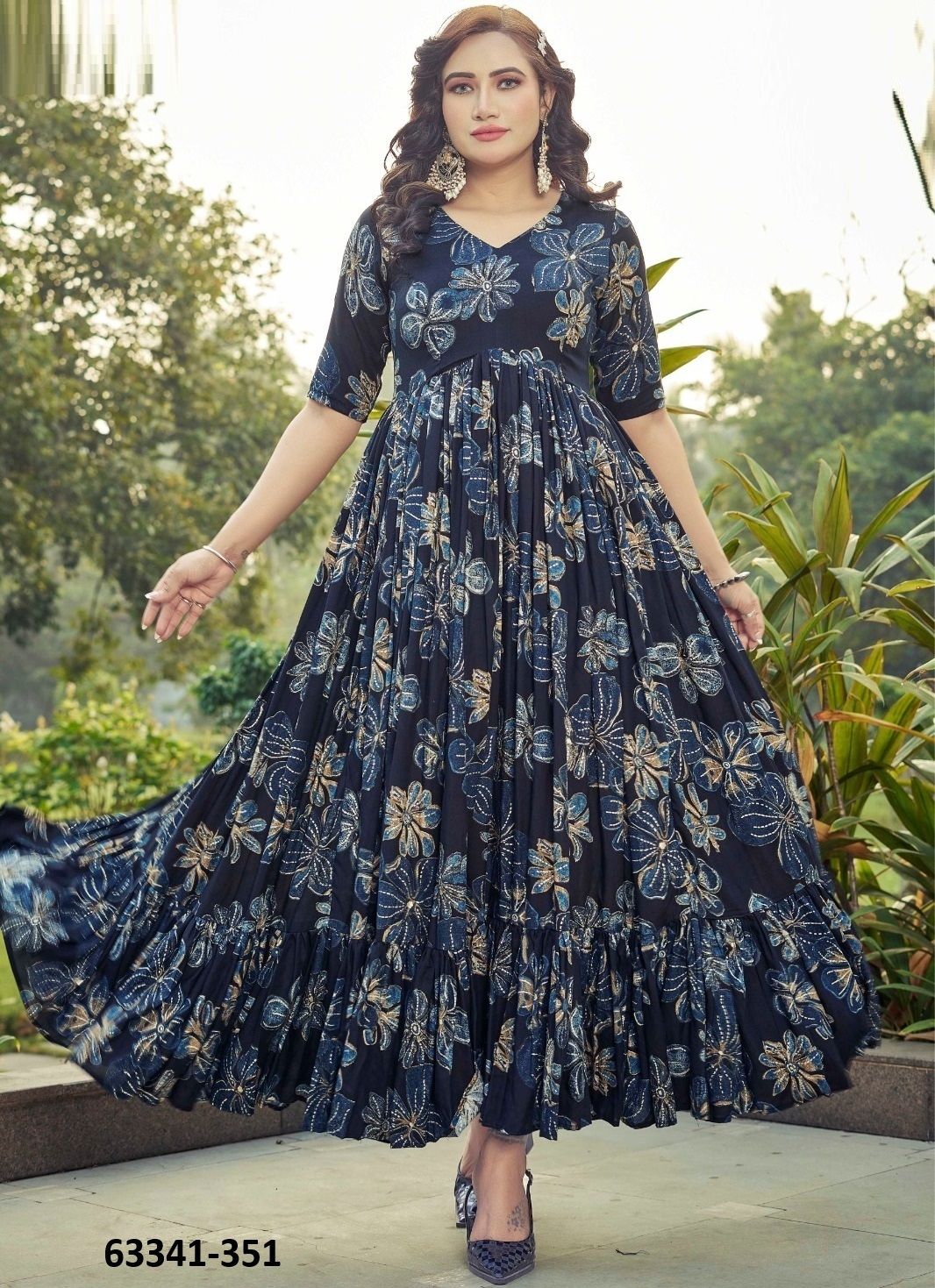ISVARI - Catalog # 63341 (Set of 3 Readymade Women's Kurtis / Tops) by Chansi Trendz ISVARI - Catalog # 63341 (Set of 3 Readymade Women's Kurtis / Tops) by Chansi Trendz