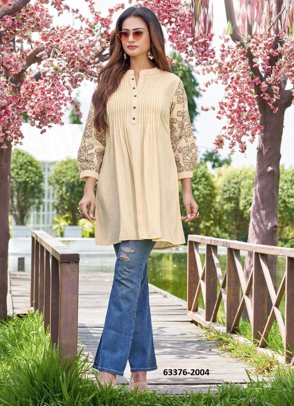 TRENDY TOUCH - Catalog # 63376 (Set of 6 Readymade Women's Kurtis / Tops) by Wooglee Fashions TRENDY TOUCH - Catalog # 63376 (Set of 6 Readymade Women's Kurtis / Tops) by Wooglee Fashions