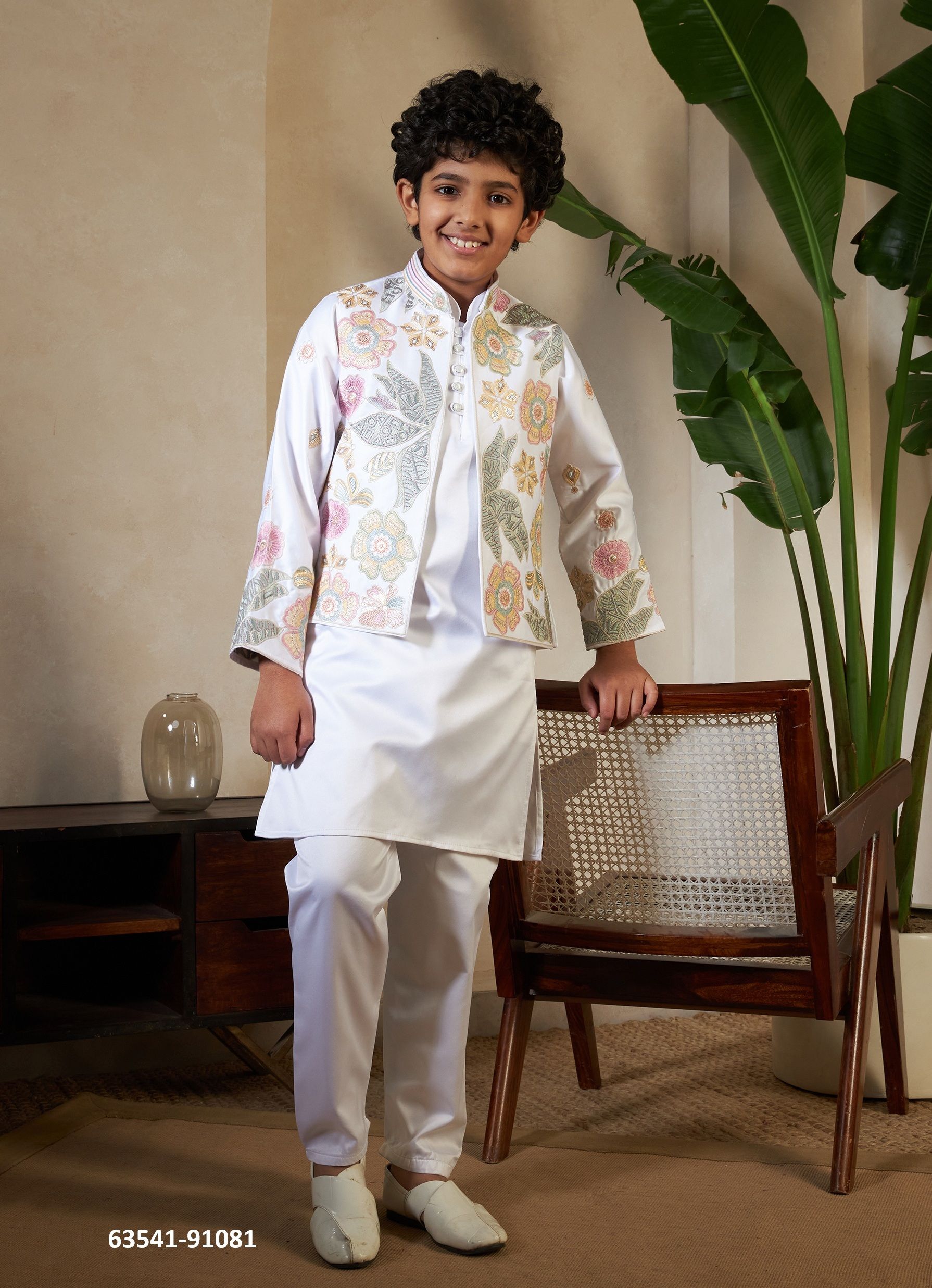 LITTLE CARNIVAL - Catalog # 63541 (Set of 4 Men's Ethnic Wear) by Tentmen Clothing LITTLE CARNIVAL - Catalog # 63541 (Set of 4 Men's Ethnic Wear) by Tentmen Clothing