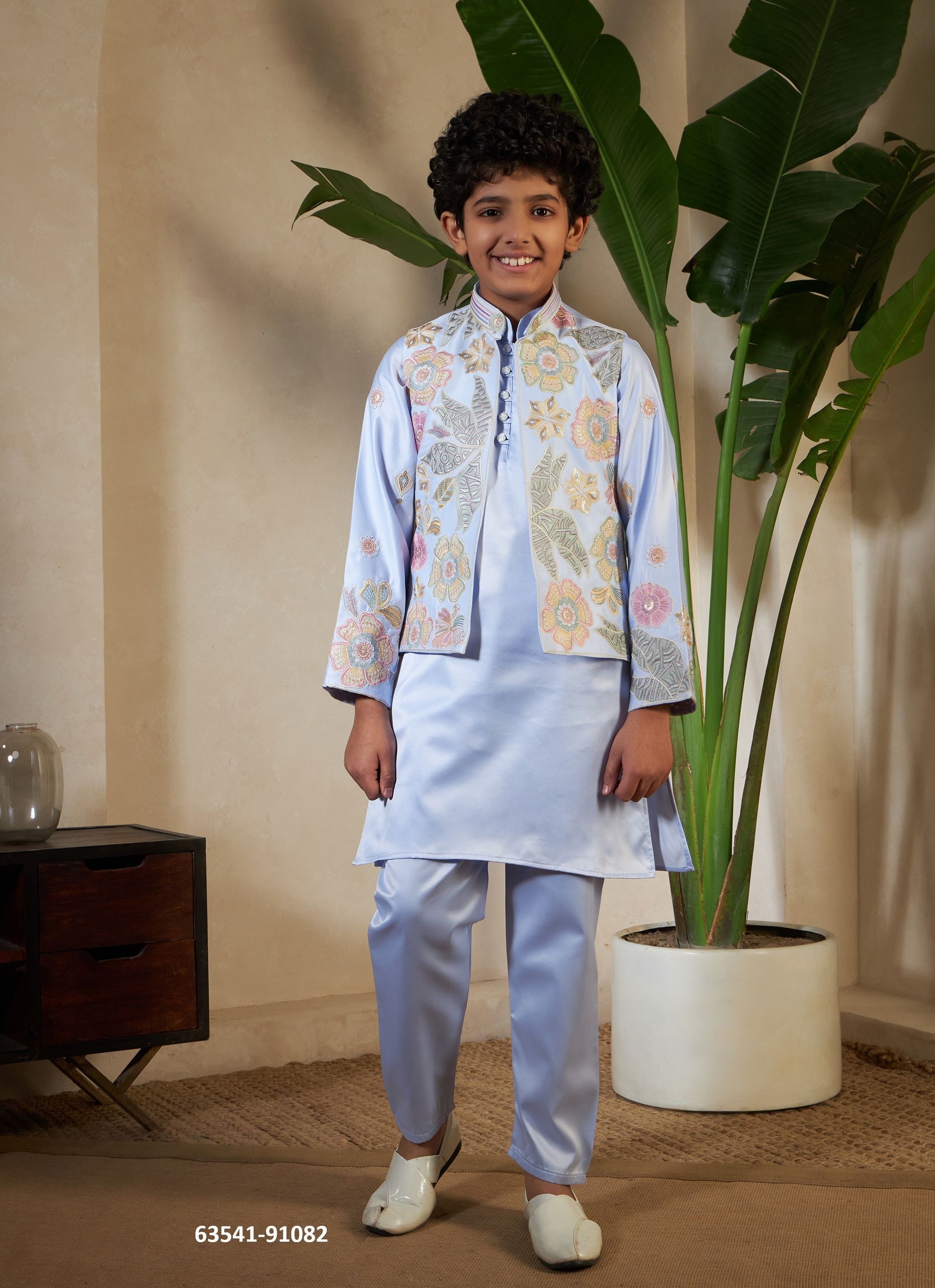 LITTLE CARNIVAL - Catalog # 63541 (Set of 4 Men's Ethnic Wear) by Tentmen Clothing LITTLE CARNIVAL - Catalog # 63541 (Set of 4 Men's Ethnic Wear) by Tentmen Clothing