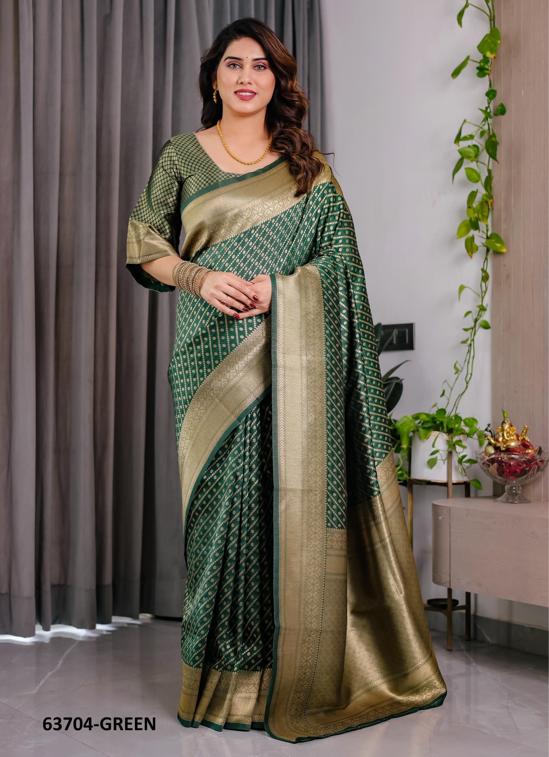 BANARASI JACQUARD 8 - Catalog # 63704 (Set of 6 Sarees) by Semad Styles BANARASI JACQUARD 8 - Catalog # 63704 (Set of 6 Sarees) by Semad Styles