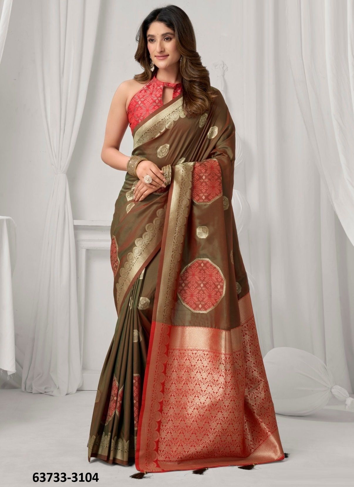 SHRADDHA - Catalog # 63733 (Set of 6 Sarees) by Gobuni SHRADDHA - Catalog # 63733 (Set of 6 Sarees) by Gobuni