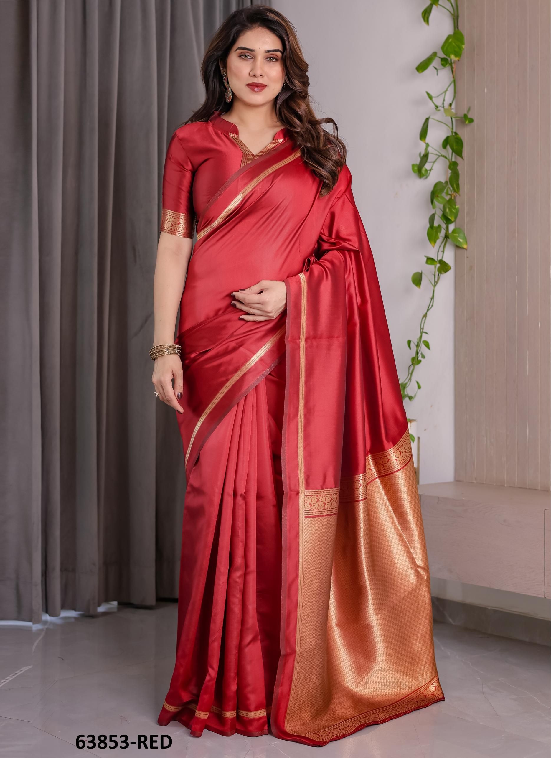 BANARASI JACQUARD 4 - Catalog # 63853 (Set of 6 Sarees) by Semad Styles BANARASI JACQUARD 4 - Catalog # 63853 (Set of 6 Sarees) by Semad Styles