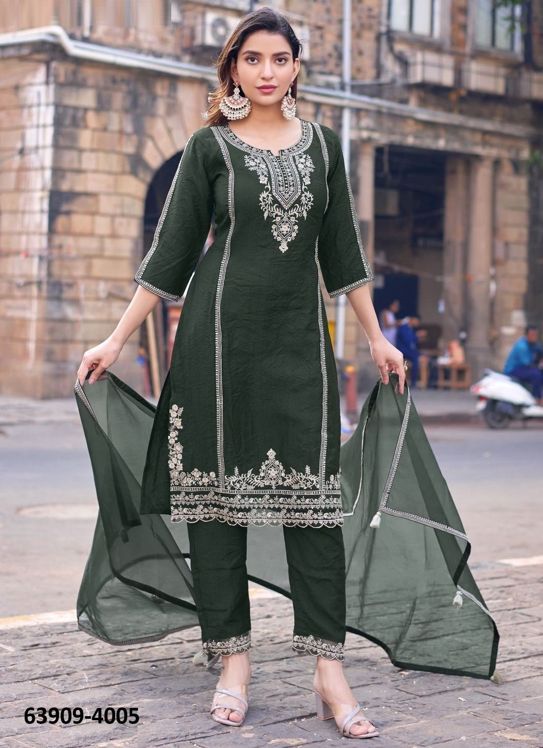 RISHA - Catalog # 63909 (Set of 6 Readymade Salwar Suits) by Kadlee Fashion RISHA - Catalog # 63909 (Set of 6 Readymade Salwar Suits) by Kadlee Fashion