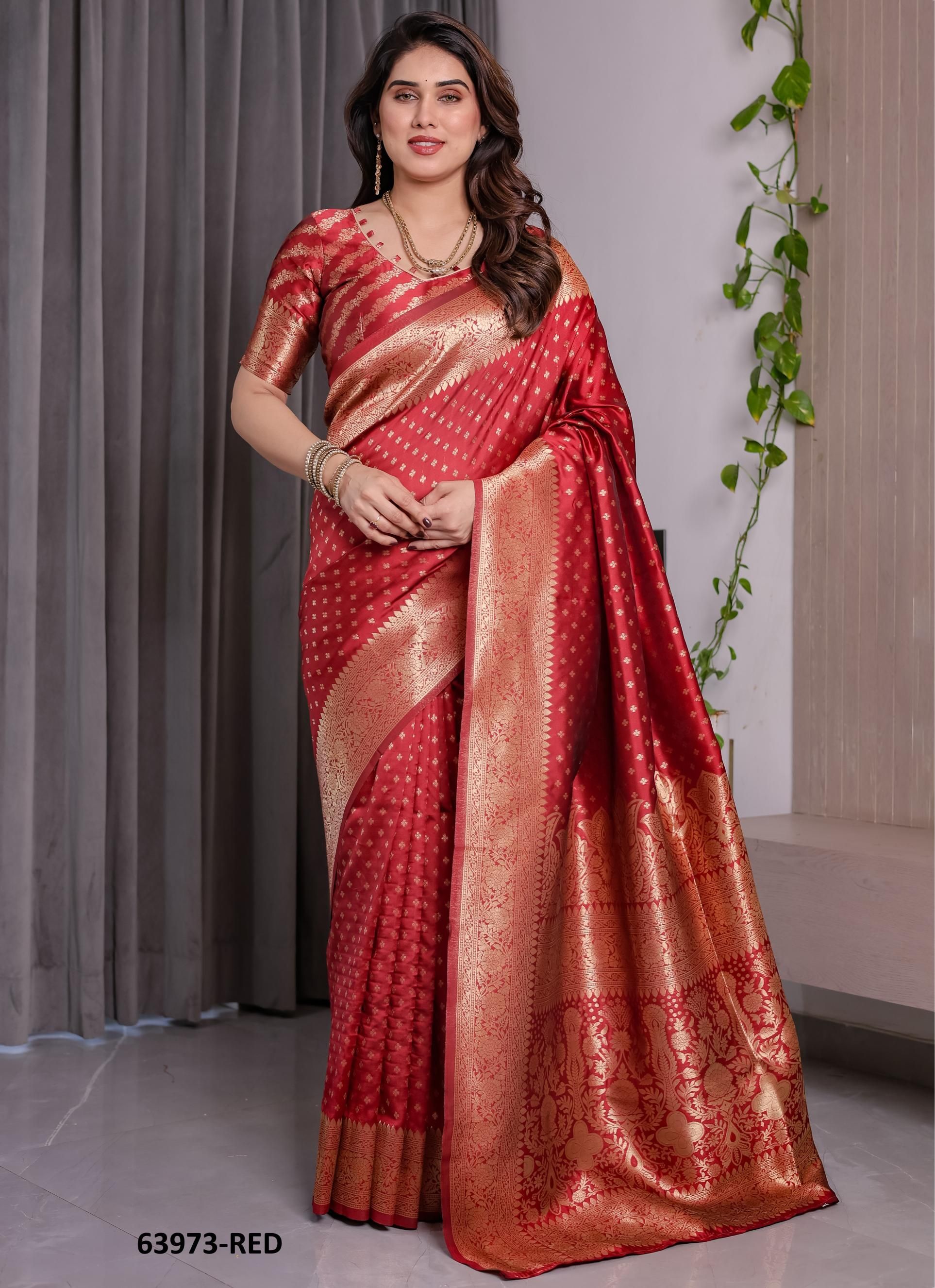BANARASI JACQUARD 5 - Catalog # 63973 (Set of 6 Sarees) by Desi Muse BANARASI JACQUARD 5 - Catalog # 63973 (Set of 6 Sarees) by Desi Muse