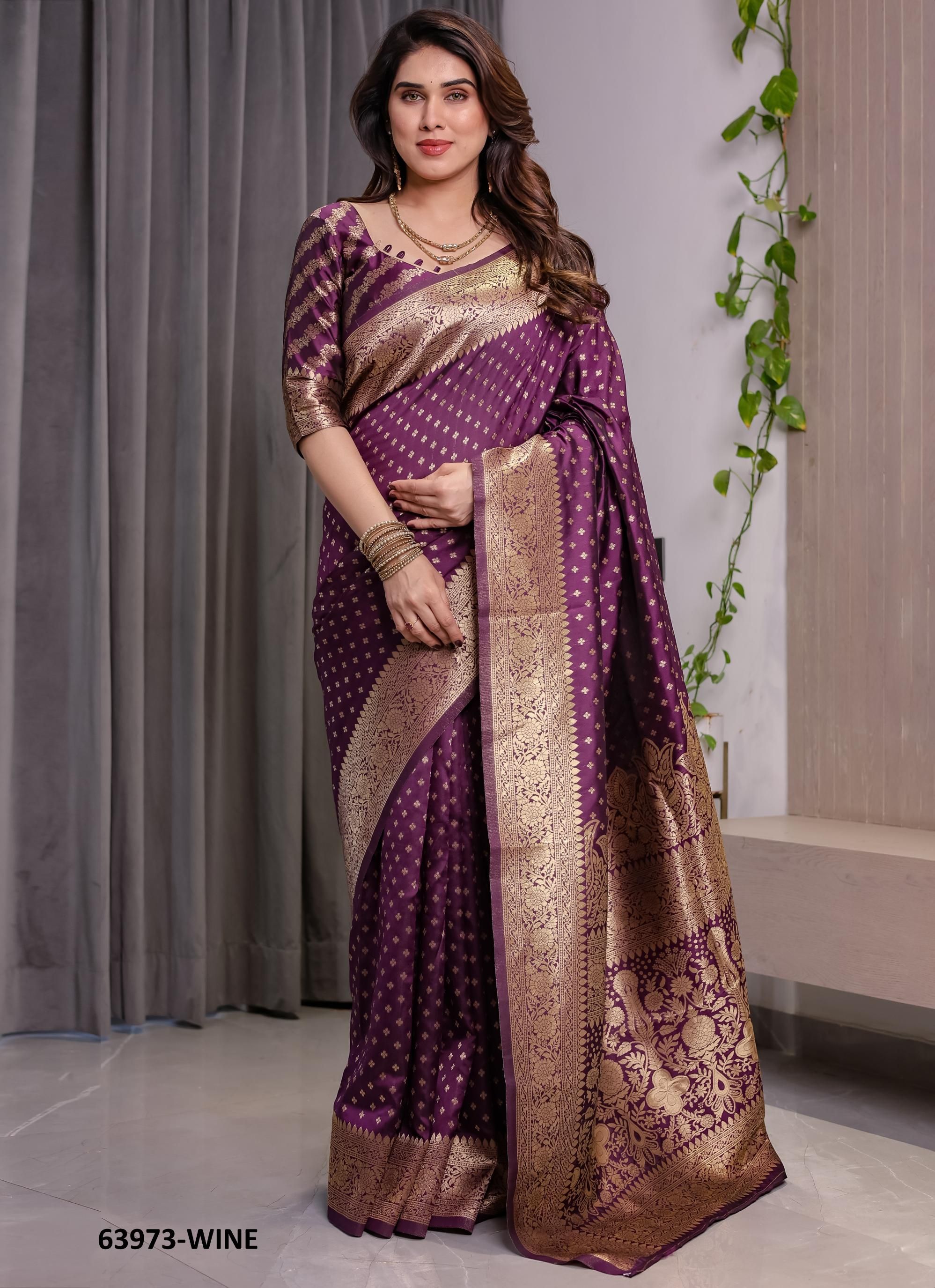 BANARASI JACQUARD 5 - Catalog # 63973 (Set of 6 Sarees) by Desi Muse BANARASI JACQUARD 5 - Catalog # 63973 (Set of 6 Sarees) by Desi Muse