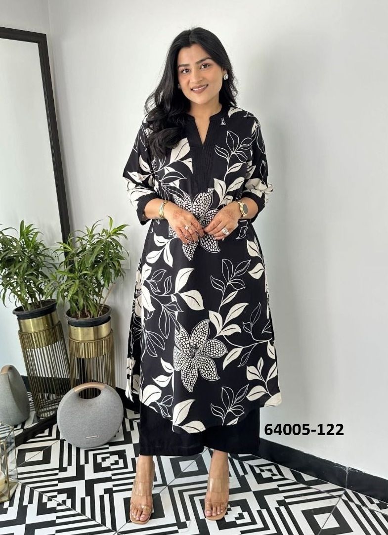 RESORT WEAR CO-ORDS - Catalog # 64005 (Set of 4 SIZE-SETS [Tops With Bottoms]) by Desi Muse