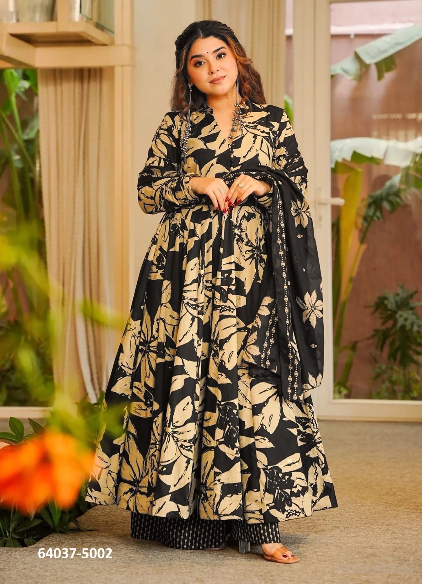 VYOMA 5 - Catalog # 64037 (Set of 6 Readymade Salwar Suits) by Amdavadi Fashion VYOMA 5 - Catalog # 64037 (Set of 6 Readymade Salwar Suits) by Amdavadi Fashion