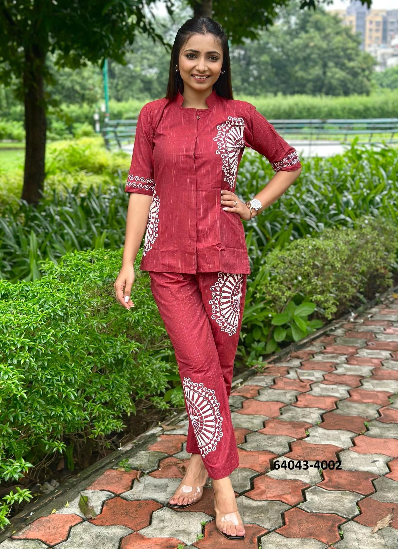 VICTORIA - Catalog # 64043 (Set of 5 Tops With Bottoms) by Raw Lemon