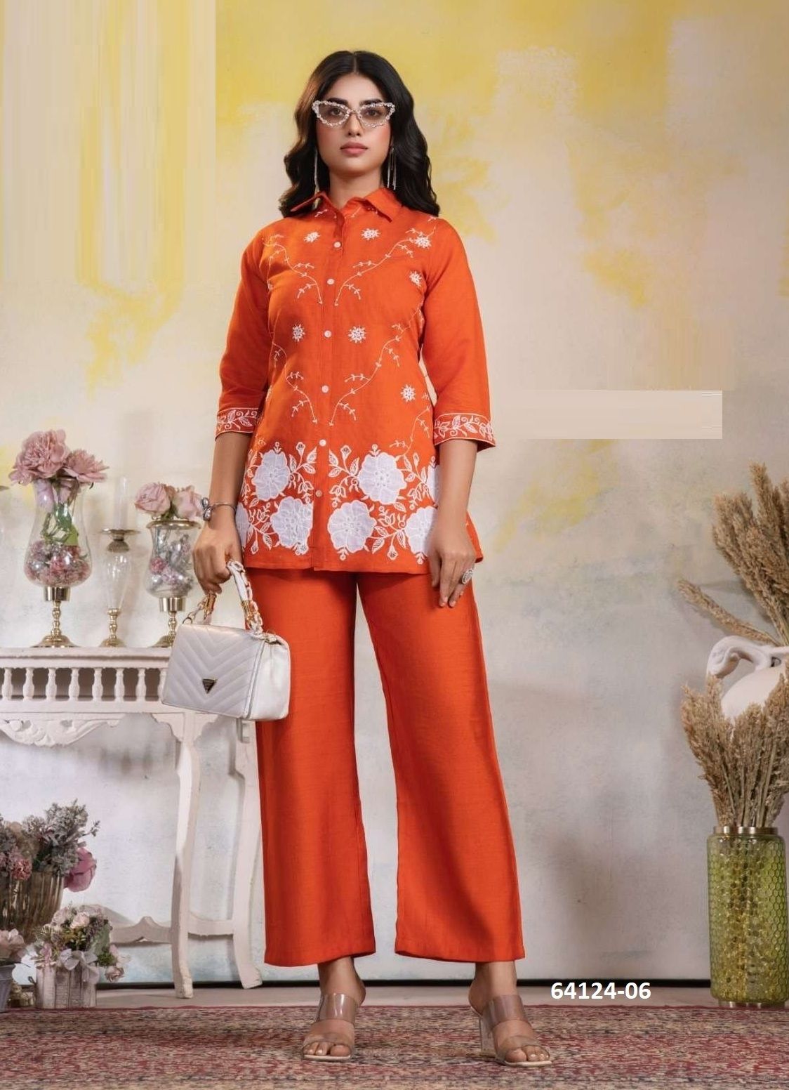 KVISHA - Catalog # 64124 (Set of 6 Tops With Bottoms) KVISHA - Catalog # 64124 (Set of 6 Tops With Bottoms)