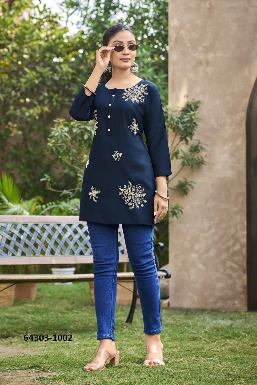 ROSE - Catalog # 64303 (Set of 6 Readymade Women's Kurtis / Tops) ROSE - Catalog # 64303 (Set of 6 Readymade Women's Kurtis / Tops)