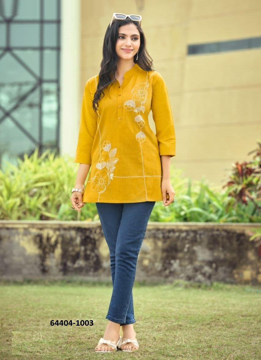 SUMMER SHORTS - Catalog # 64404 (Set of 6 Readymade Women's Kurtis / Tops) SUMMER SHORTS - Catalog # 64404 (Set of 6 Readymade Women's Kurtis / Tops)