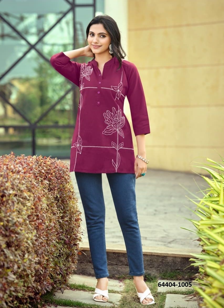 SUMMER SHORTS - Catalog # 64404 (Set of 6 Readymade Women's Kurtis / Tops) SUMMER SHORTS - Catalog # 64404 (Set of 6 Readymade Women's Kurtis / Tops)
