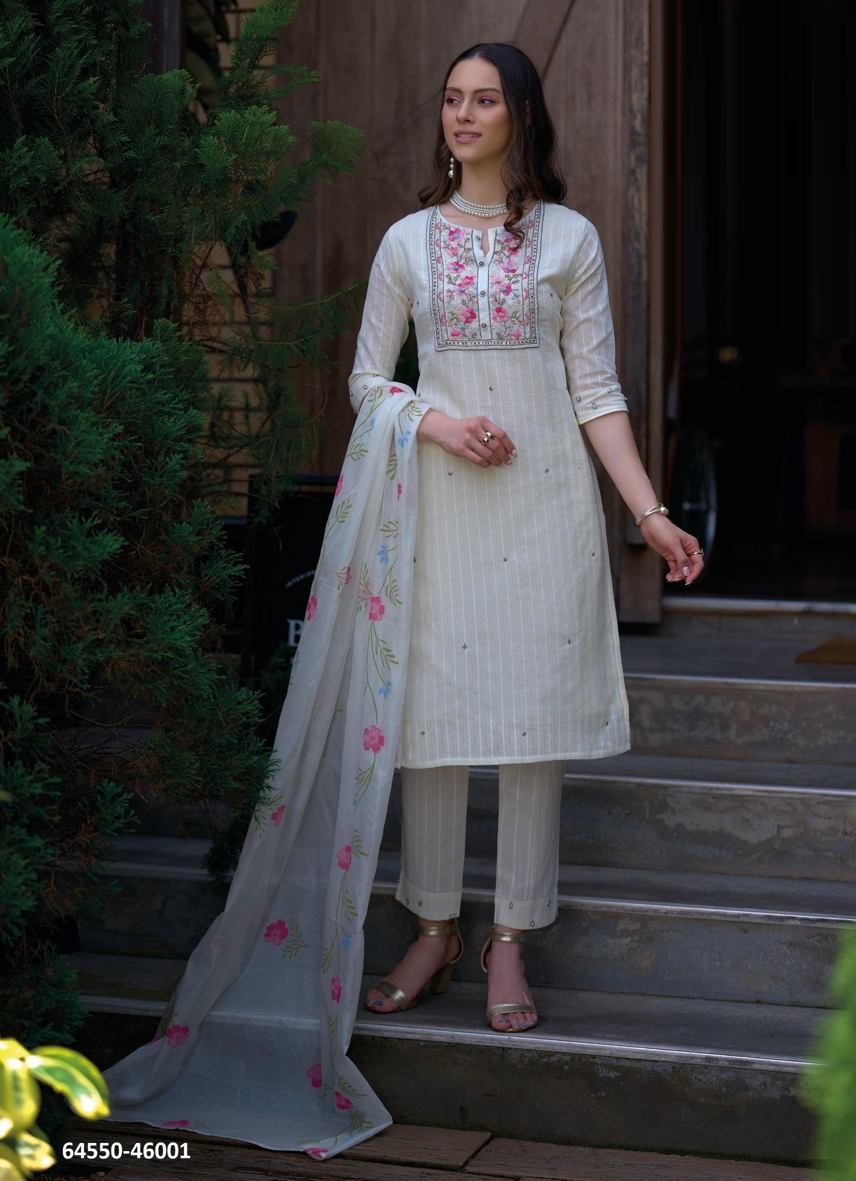 SUMMER GARDEN - Catalog # 64550 (Set of 4 Readymade Salwar Suits) SUMMER GARDEN - Catalog # 64550 (Set of 4 Readymade Salwar Suits)