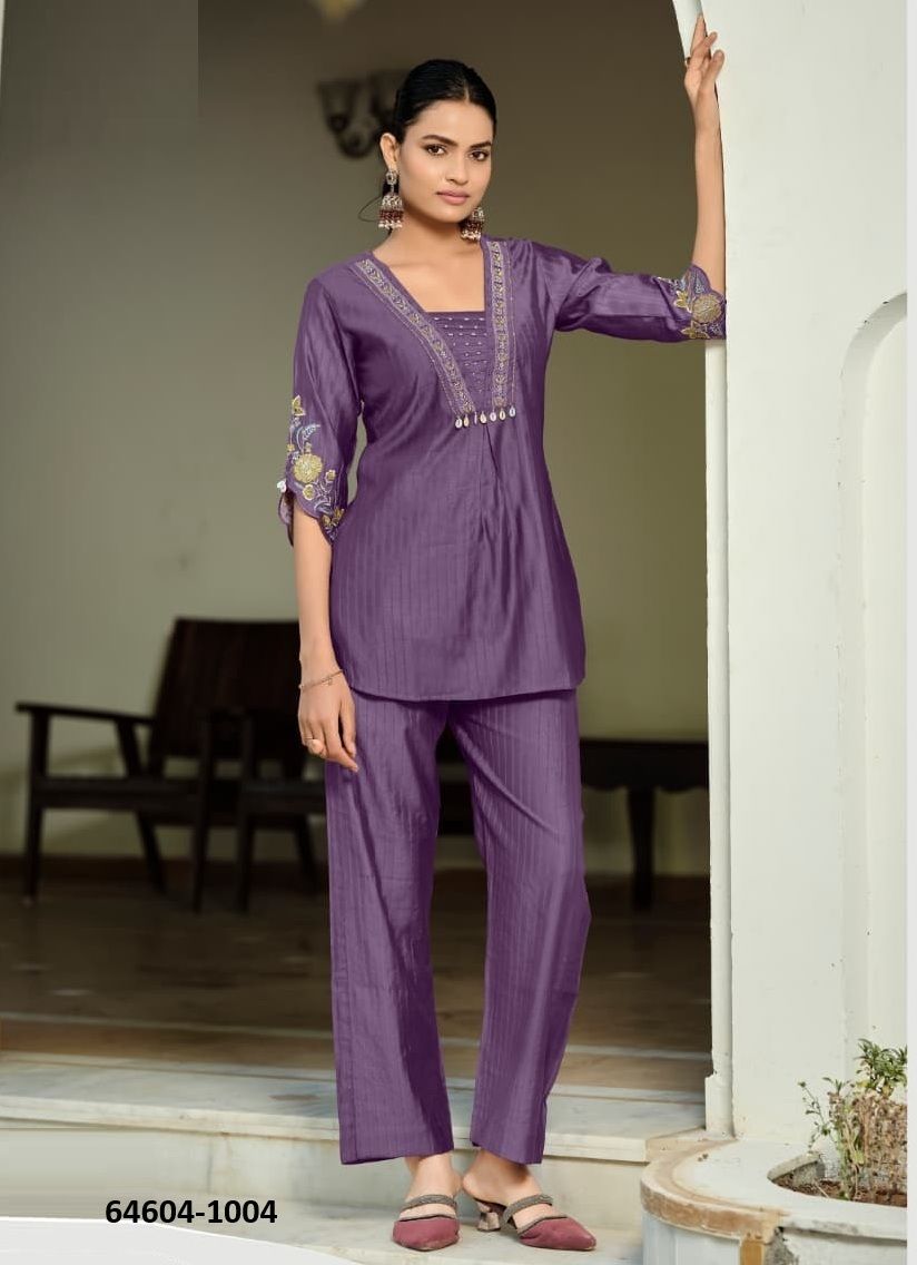 JIYA - Catalog # 64604 (Set of 4 Tops With Bottoms) JIYA - Catalog # 64604 (Set of 4 Tops With Bottoms)