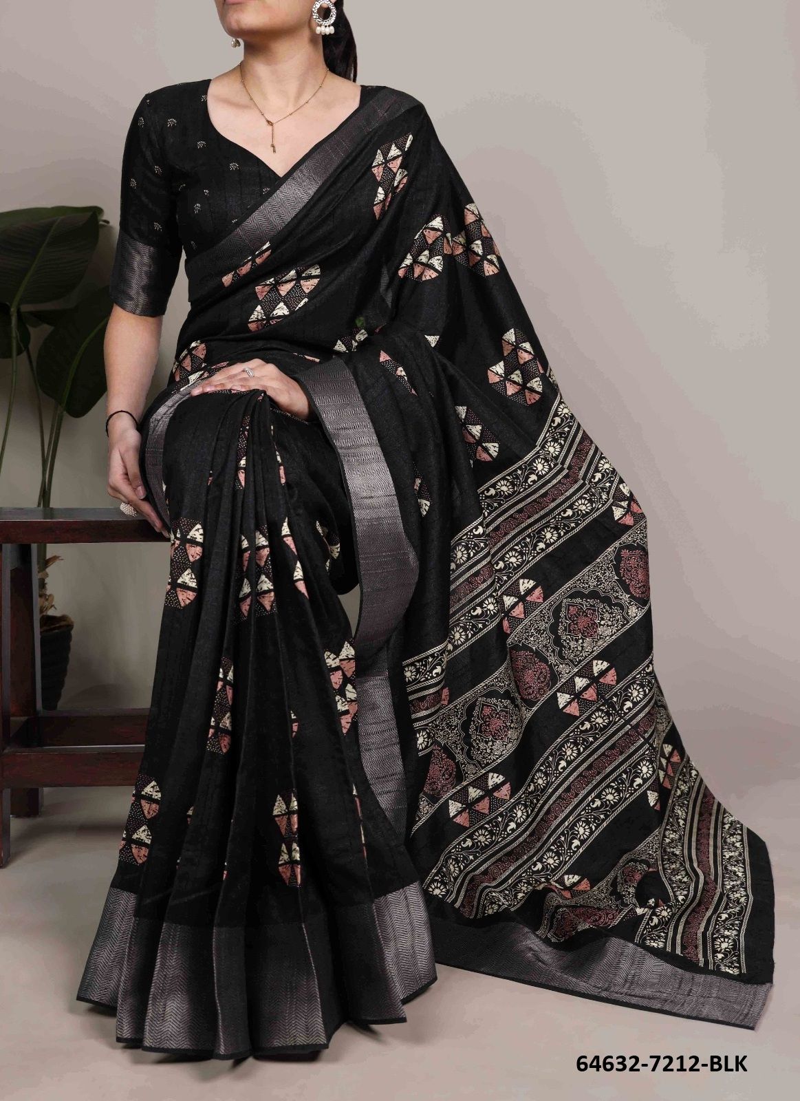 SERIES 7212 - Catalog # 64632 (Set of 6 Sarees) SERIES 7212 - Catalog # 64632 (Set of 6 Sarees)