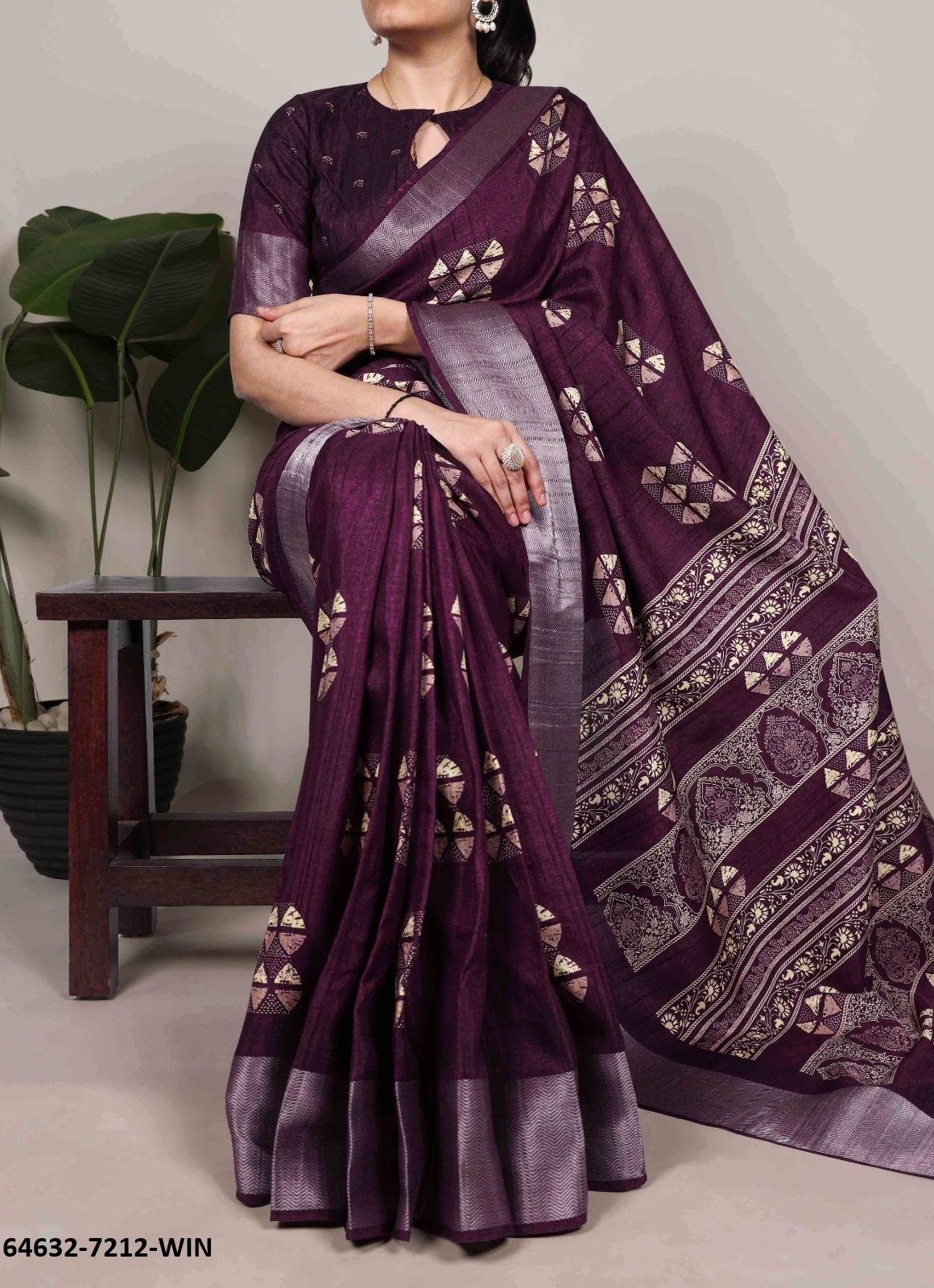 SERIES 7212 - Catalog # 64632 (Set of 6 Sarees) SERIES 7212 - Catalog # 64632 (Set of 6 Sarees)