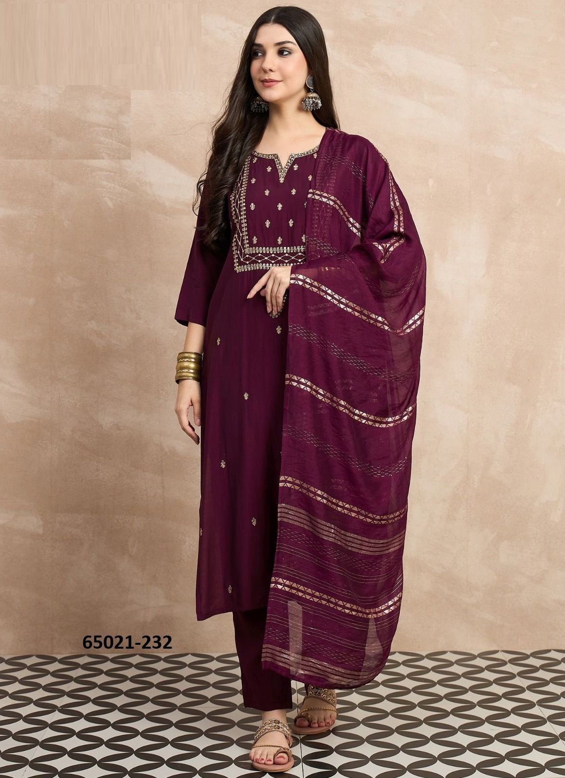 SERIES 220 - Catalog # 65021 (Set of 17 Readymade Salwar Suits) SERIES 220 - Catalog # 65021 (Set of 17 Readymade Salwar Suits)