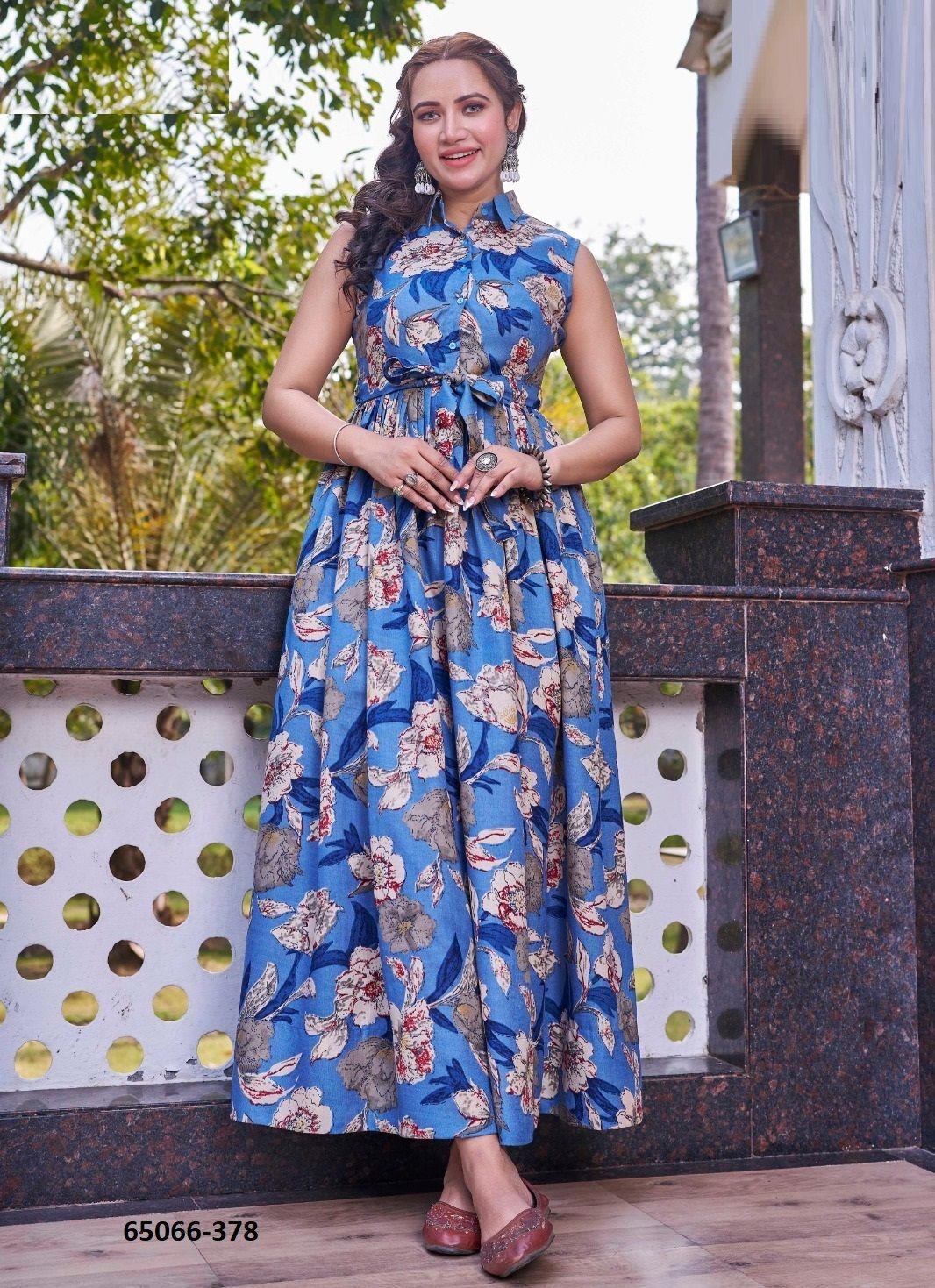KAMALA - Catalog # 65066 (Set of 4 Readymade Women's Kurtis / Tops) KAMALA - Catalog # 65066 (Set of 4 Readymade Women's Kurtis / Tops)