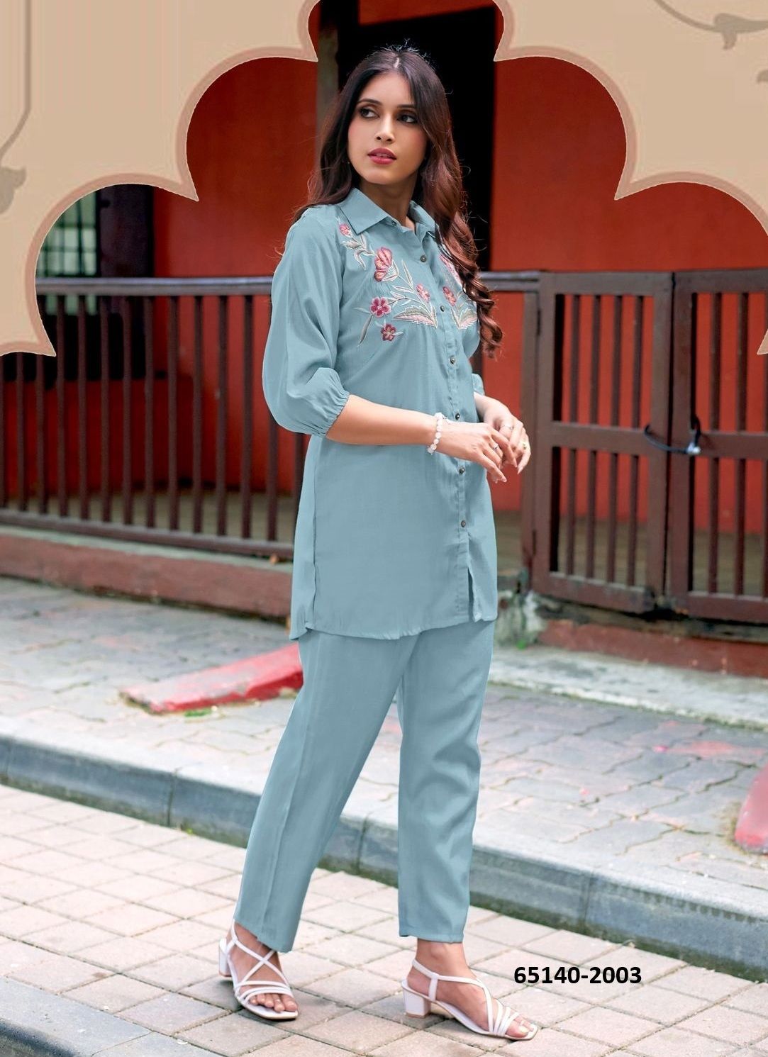 CAT WALK - Catalog # 65140 (Set of 6 Tops With Bottoms)
